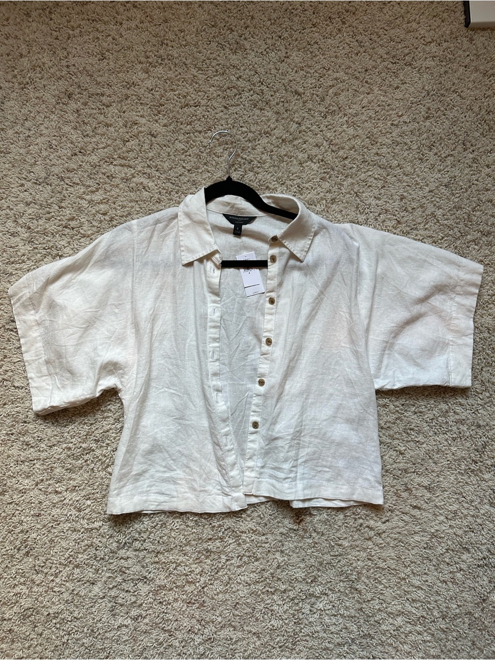 Banana Republic Cream Linen Blend Short-Sleeve Button-Down Shirt
